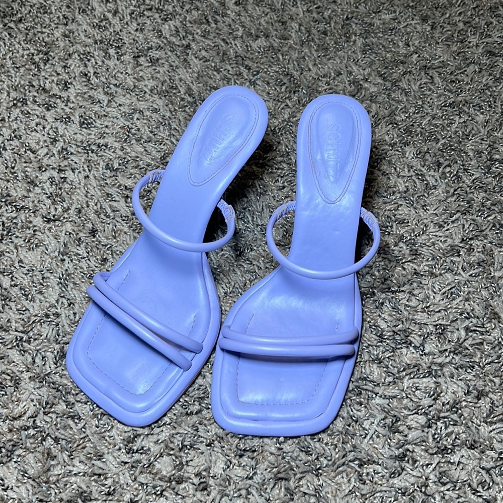 Lavender Heels